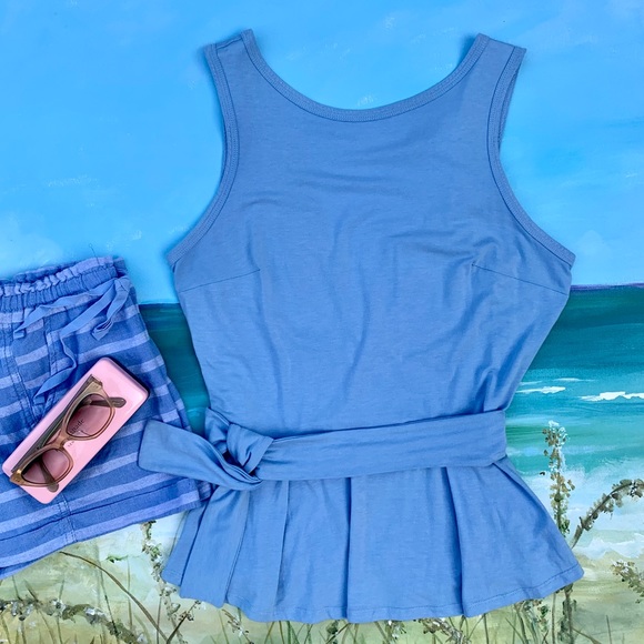 Anthropologie ett:twa Deep V-Back Top Size Small - Picture 4 of 15